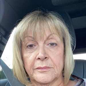 Meet your Posher, Bernadine